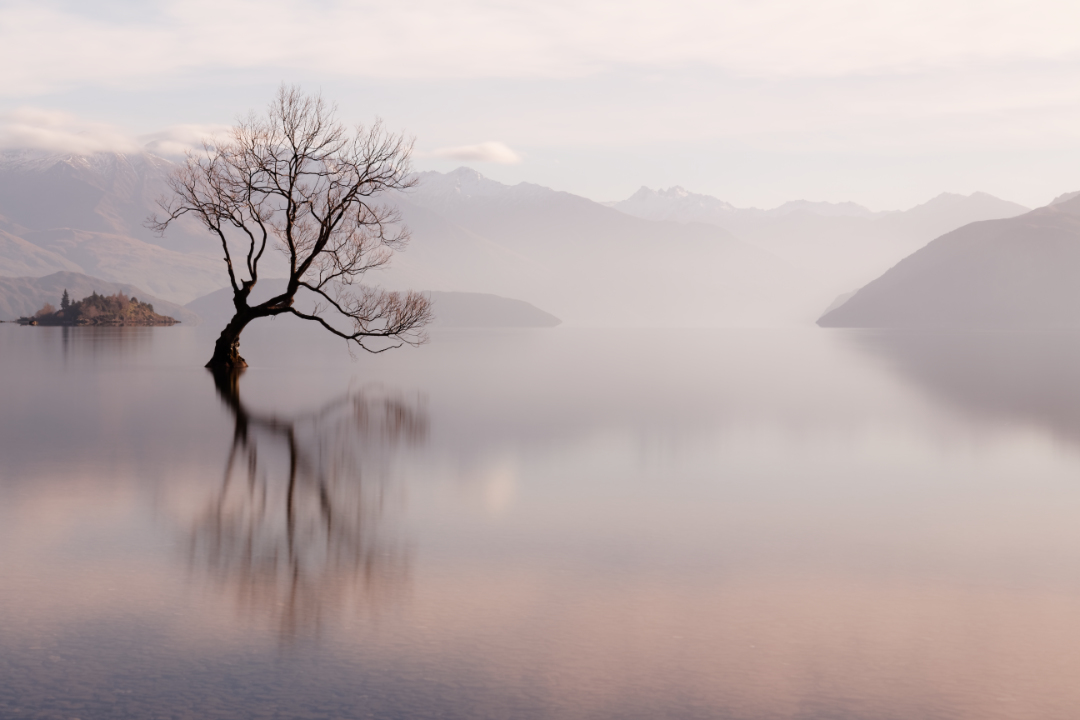 Lake Wānaka, New Zealand.